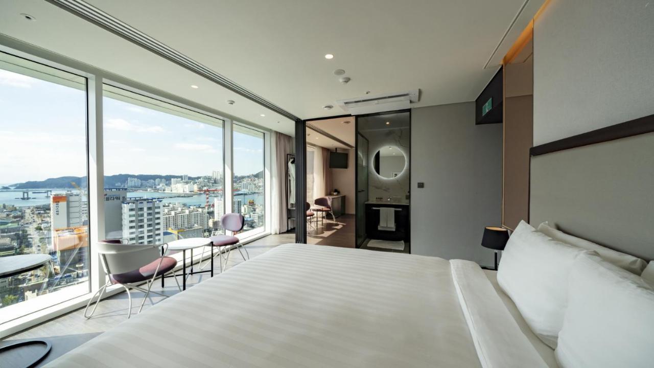 Lavalse Hotel Busan Exterior photo